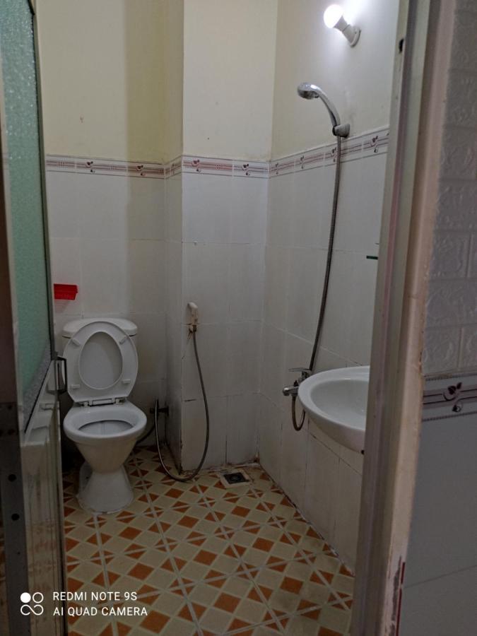 Khach San Hoa Anh Anh Hotel Ho Chi Minh City Exterior photo
